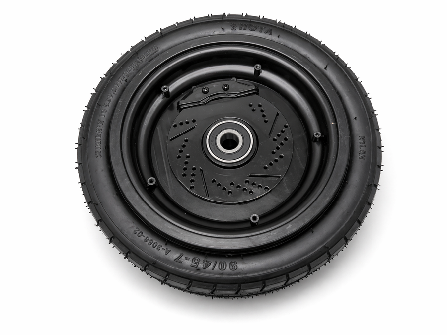 24V Revuelto Rear Tire