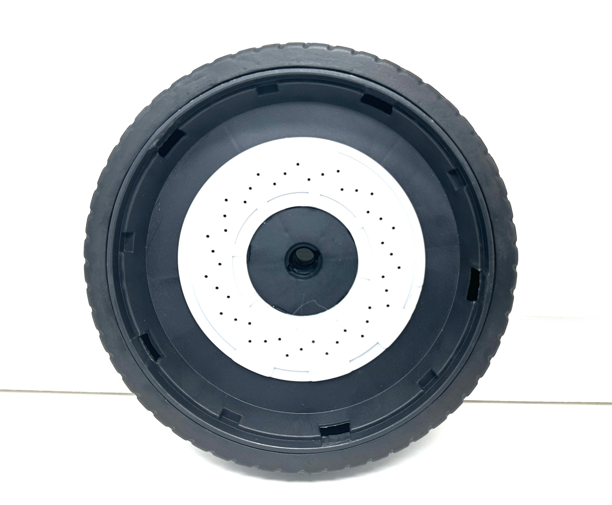 12V Camaro Tire