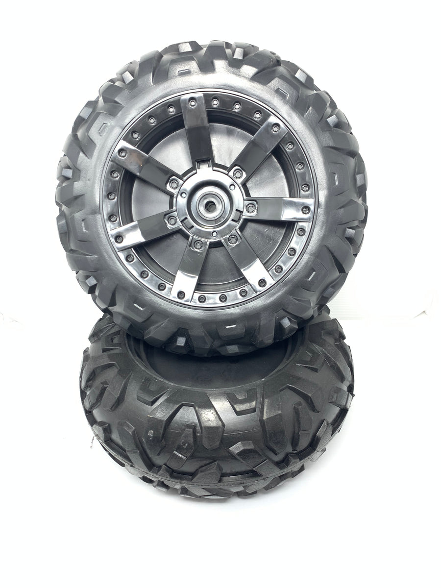 Hummer Set Of Two Front Wheels