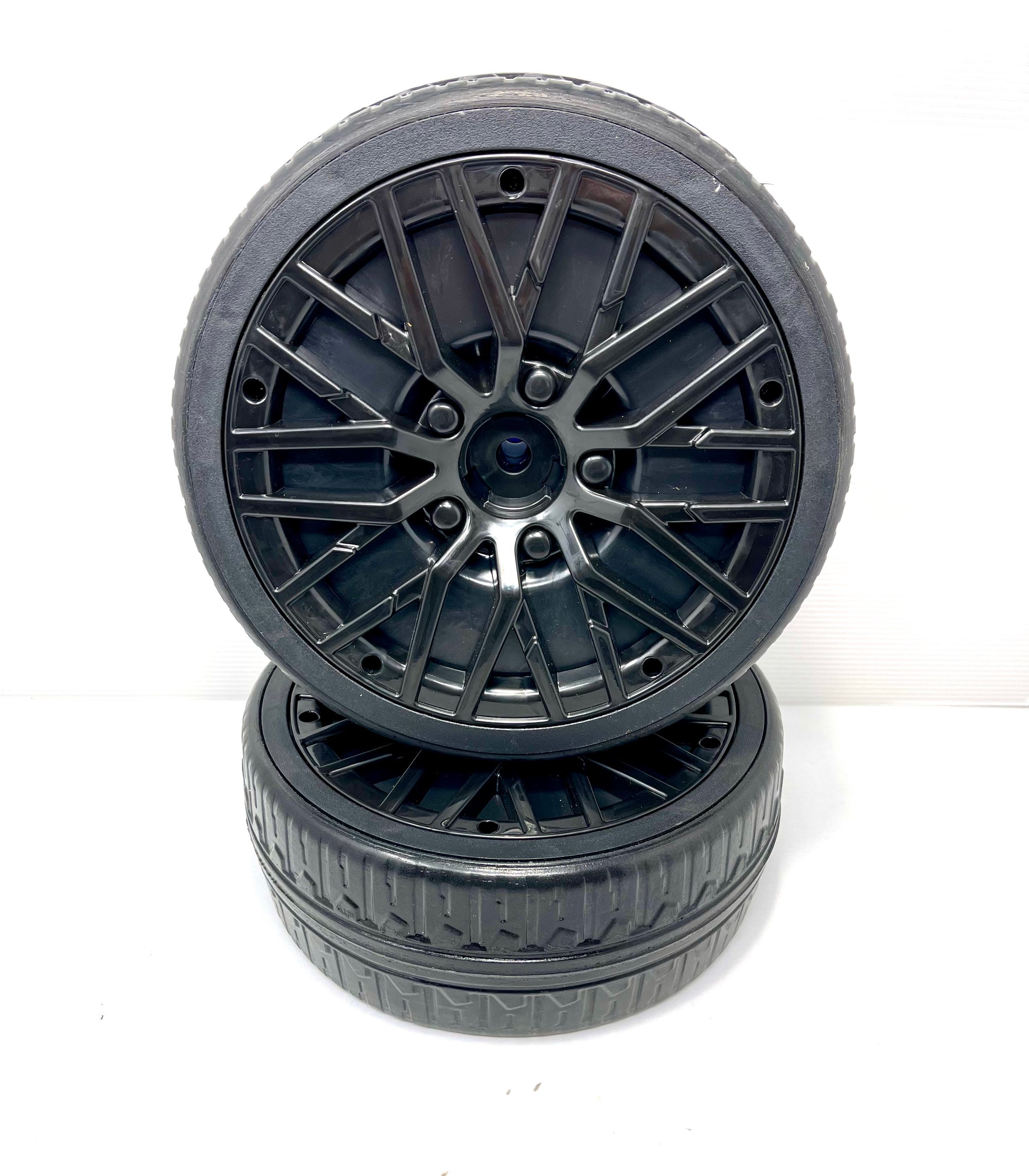 Audi R8 Set Of Rear Wheels