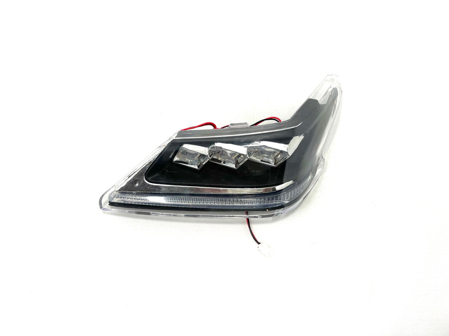 Lexus Driver Side  Headlight