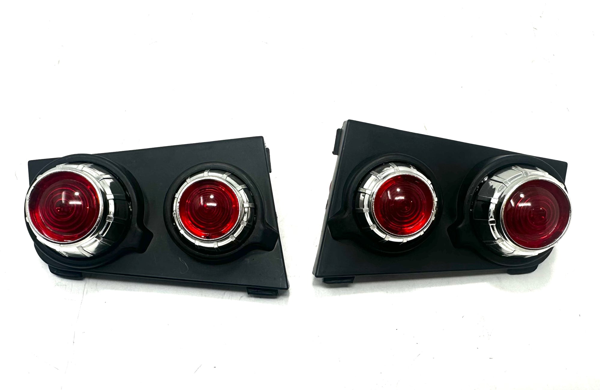 24V Unimog Set of Rear Lights